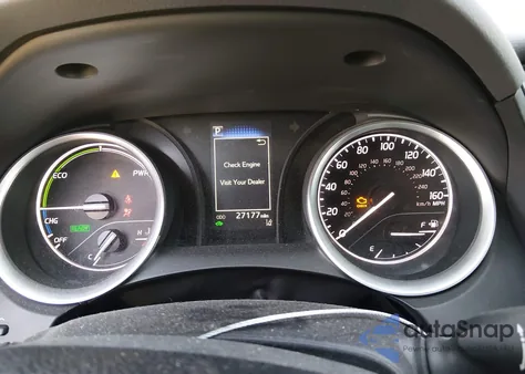 2021 Toyota Camry Le Hybrid z USA, uszkodzony, nr VIN 4T1C31AK4MU569504